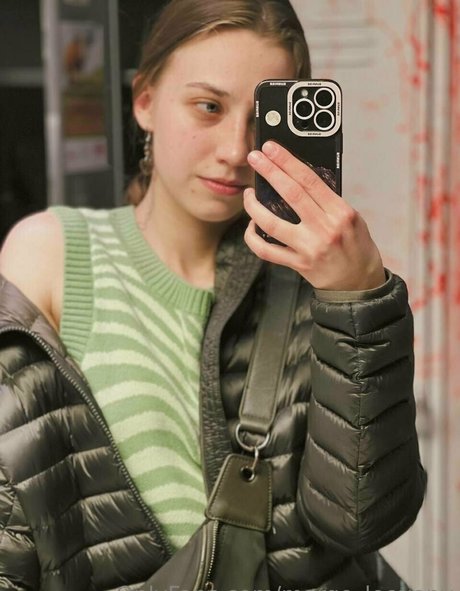 margo leevony perfect model pictures