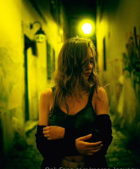 margo leevony star high quality gallery