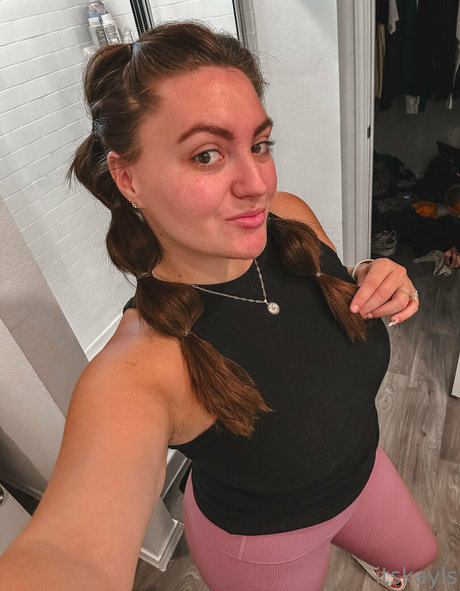 itskayls adult model gallery