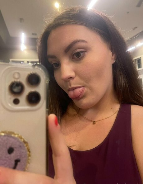 itskayls porn model archive