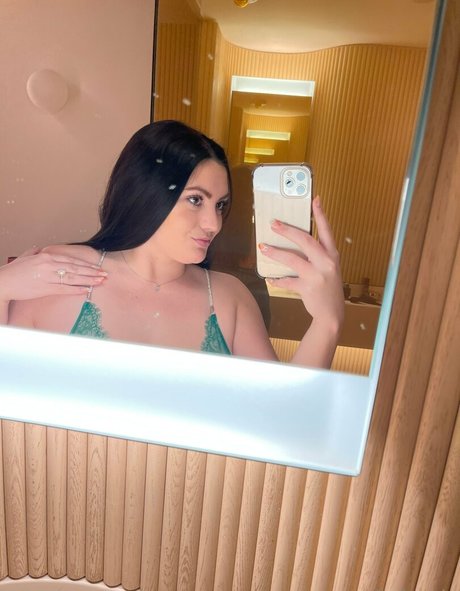 itskayls nudes pornstar img