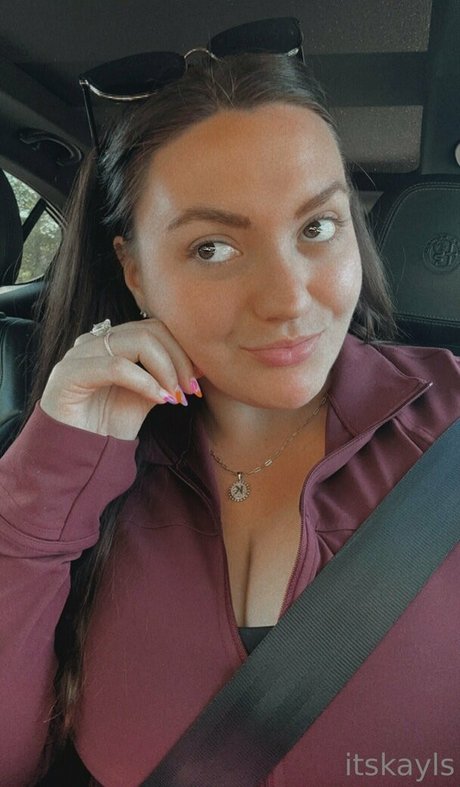 itskayls free actress image