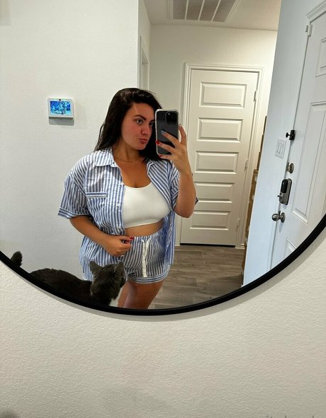 itskayls exclusive model galleries