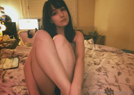 joopifeets model erotic pictures