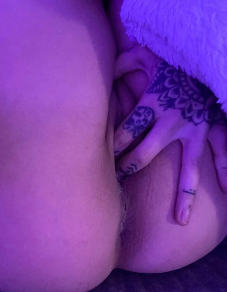 hairy armpits onlyfans beautiful porn photos