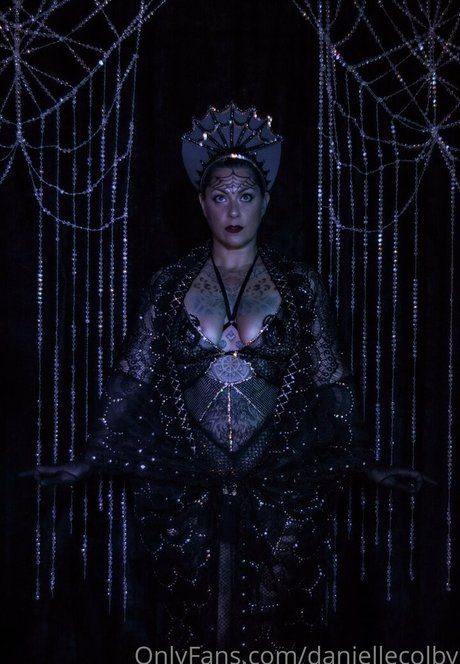 daniellecolby perfect actress img