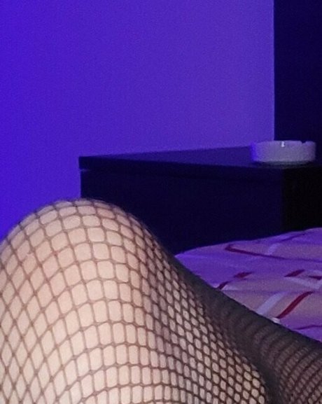 miicaelanatalii star sexy pic