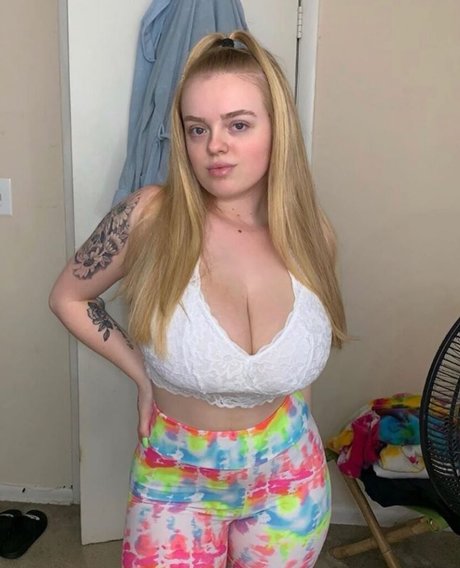 petite slut onlyfans art porn archive