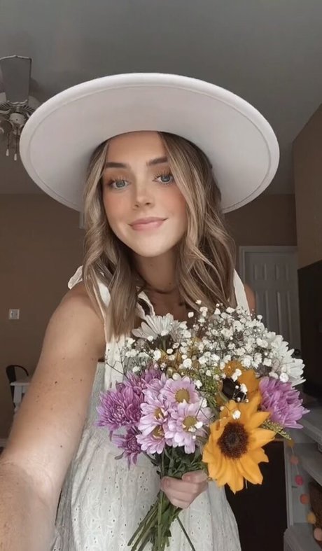 asian lesbian onlyfans sexy naked archive