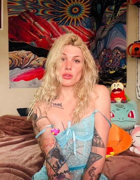 lesbian fingering onlyfans beautiful nude archive