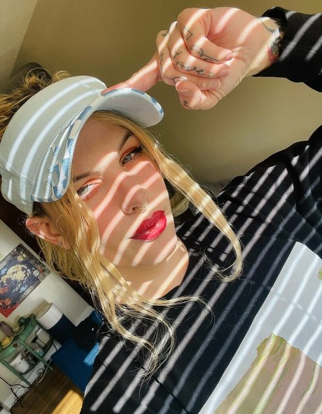 lilkittyjadee pornstar naked pics