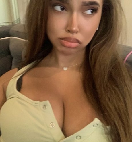 lovesicksavii model hot pic