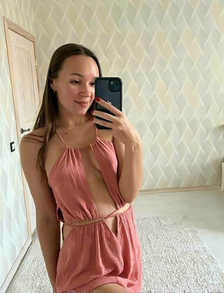 laura lagoon pornstar pretty pic