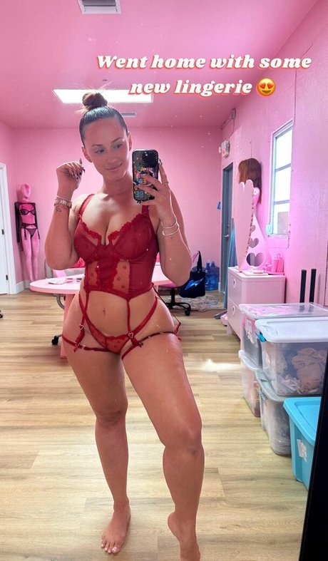 Yesjulz porn model archive