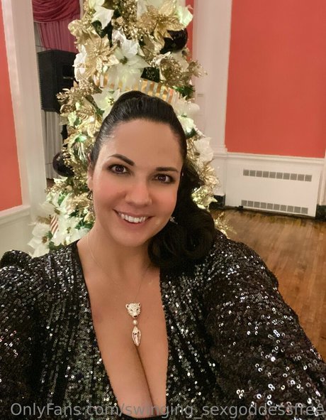 swinging sexgoddessfree top model photos