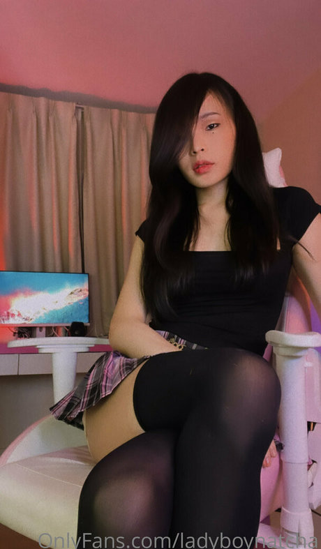 ladyboynatcha model xxx archive