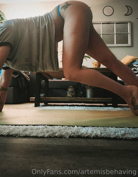 tanned onlyfans free img