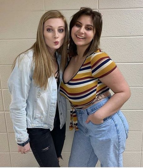 Caroline Casbon model pornographic images