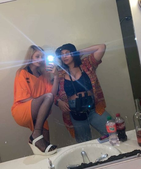 Caroline Casbon pornstar naked gallery