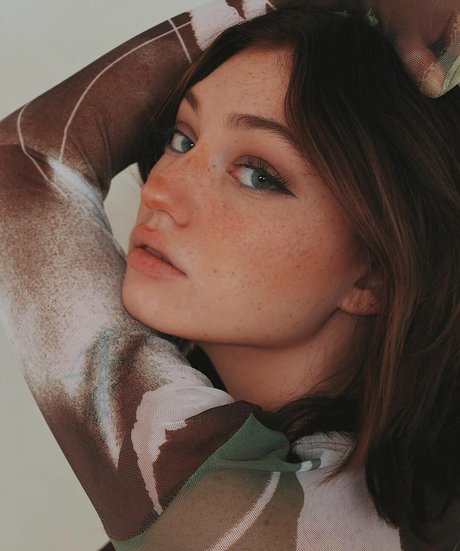 Skylar Rae star nudes pic