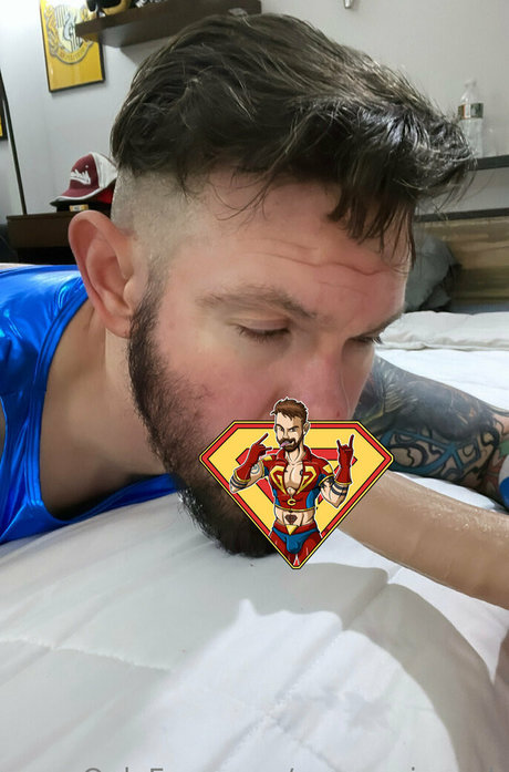 gaycomicgeek pornstar naked picture