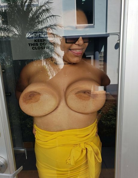 blonde shemale onlyfans naked photo