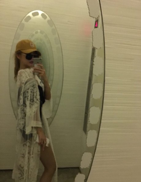 porn star onlyfans beautiful naked img