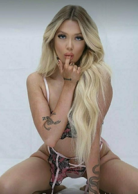 bodybuilder girls onlyfans nude images