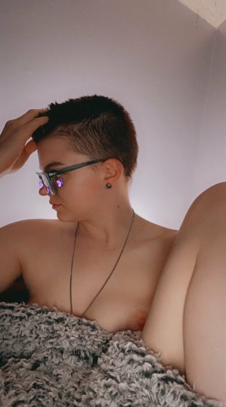 shemale cumshot onlyfans free porn pictures