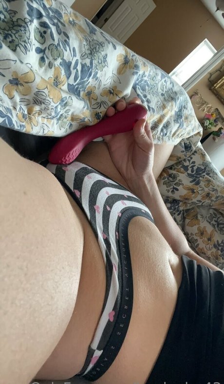 off grid onlyfans hot naked pictures