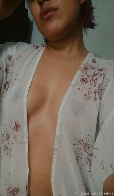 alheelove model nudes picture
