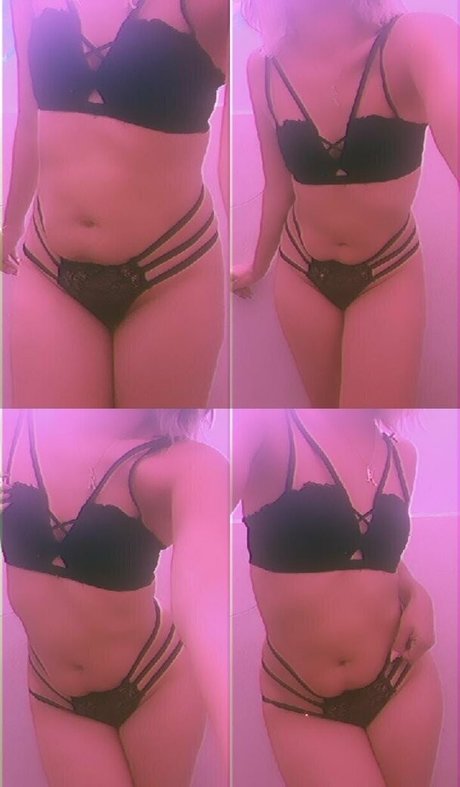 alheelove erotic model photos