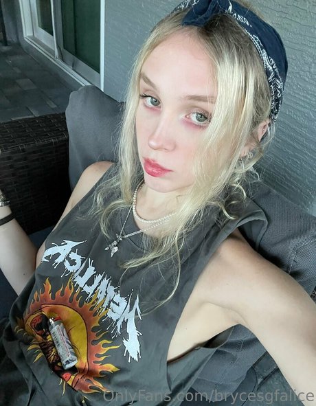 brycesgfalice model erotic gallery