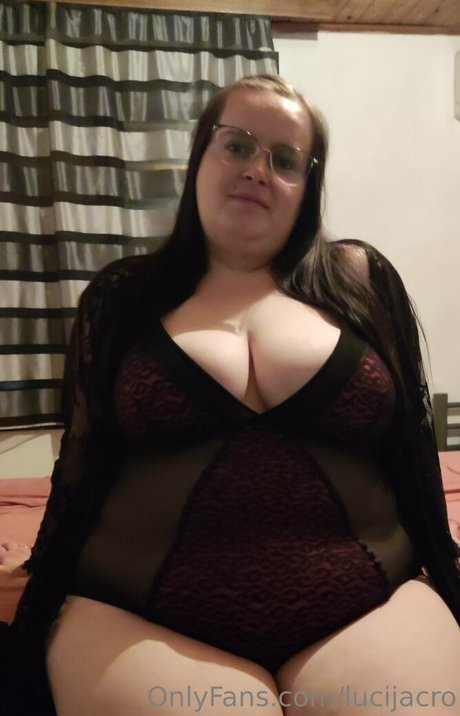 lucijacro pretty model pic