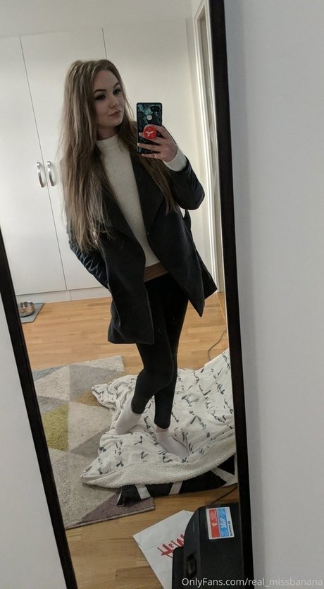 latina milf onlyfans sexy nude images