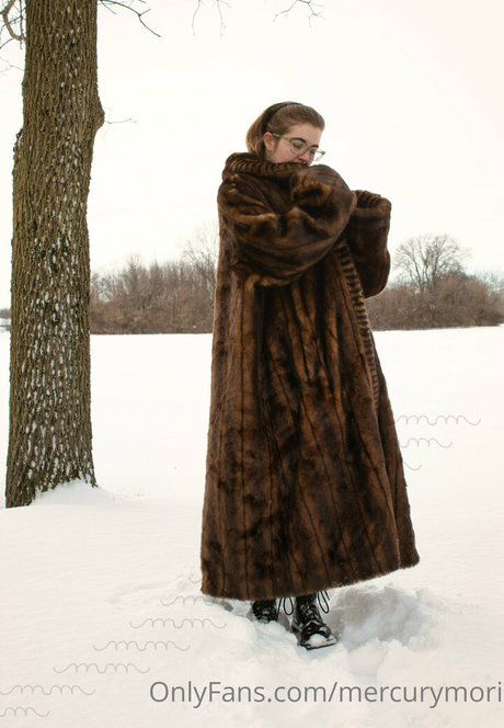 mercurymori pornstar top pic