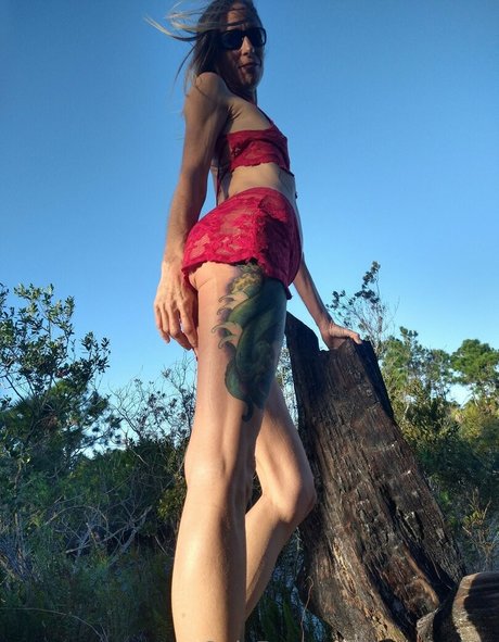 athenablu model top images