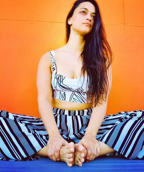 Sara Tomko art pornstar image