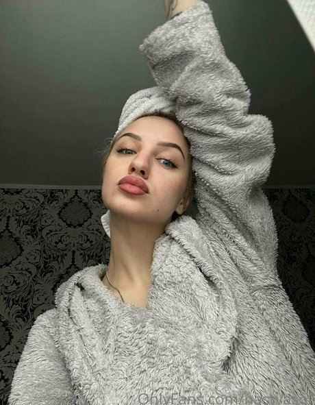 nastyasol nice actress pics