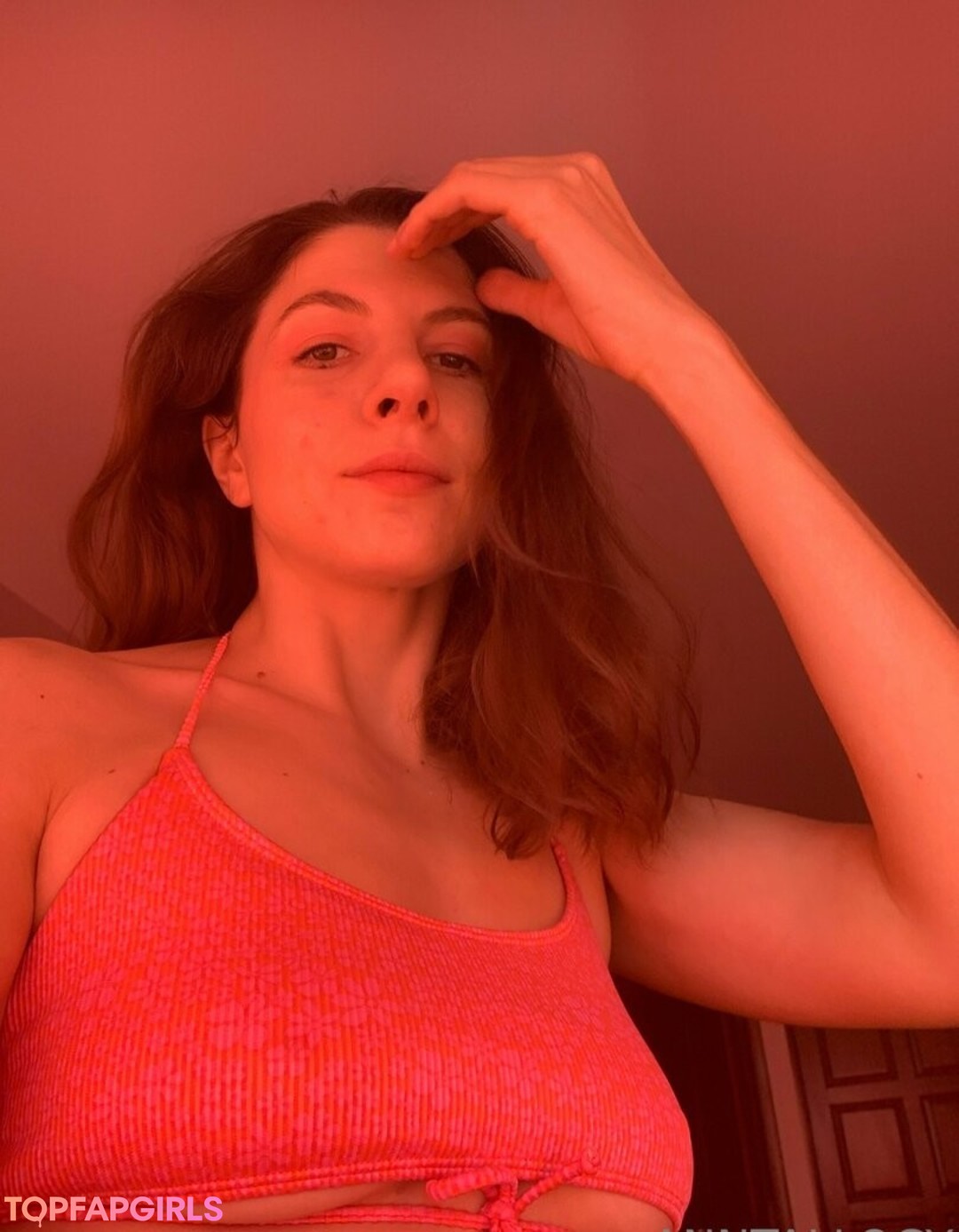 anntallogy top actress image