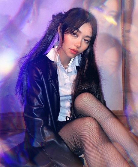 Ikari free pornstar images