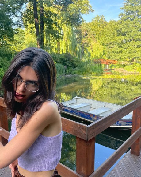 goth threesome onlyfans free photo