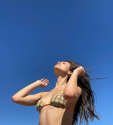 hairy legs onlyfans xxx pictures