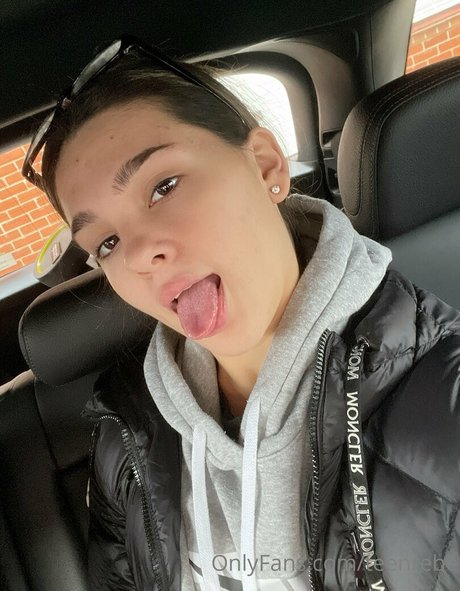 teenrebe erotic model pictures