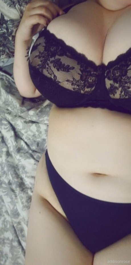 yazminrose12 pornstar beautiful pictures