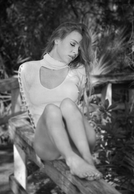 curvy nude onlyfans hot image