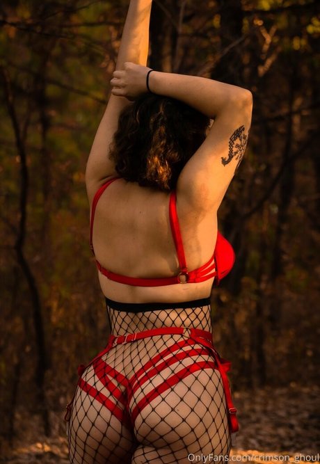 crimson ghoul pornstar beautiful pic