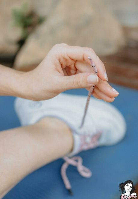 Rebecca Majak model xxx image