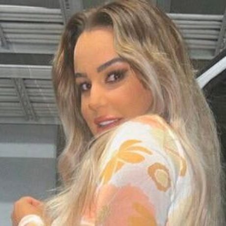 karinairby star high quality pictures