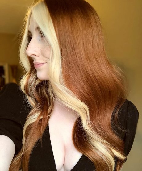 voxytwitch model nice picture